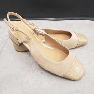 Donald J. Pliner Davina Tan Heels, 9